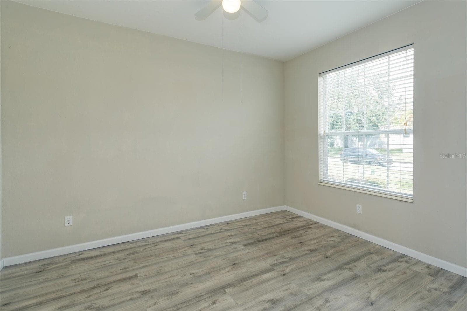 Single Family Residence at 14850 WINDIGO LN, ORLANDO, photo 17 of 33