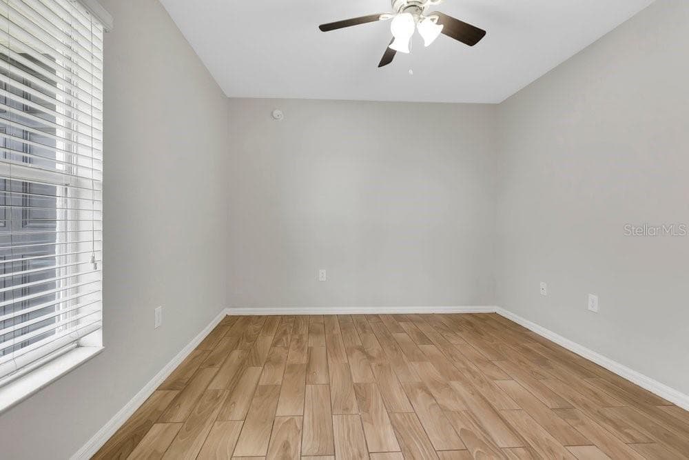 Single Family Residence at 4856 SUMMERFIELD CIR, WINTER HAVEN, photo 18 of 26