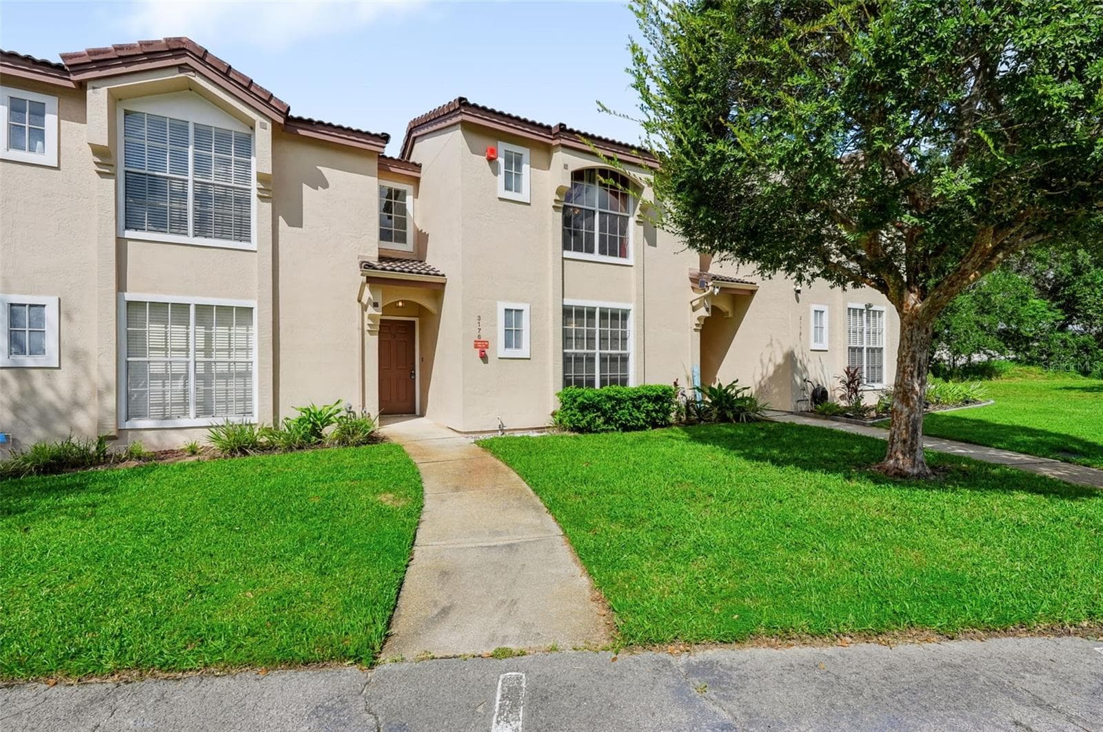 Townhouse at 3176 TAMARIND CIR #19, KISSIMMEE, photo 12 of 40