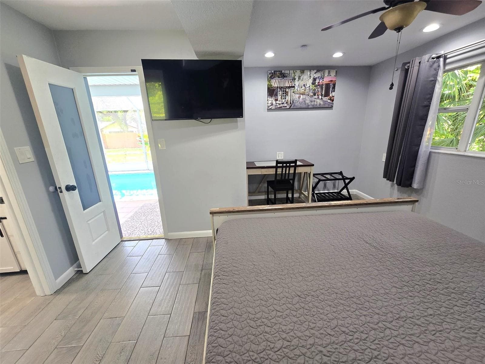 Single Family Residence at 111 OAK LEE DR, LUTZ, photo 22 of 32