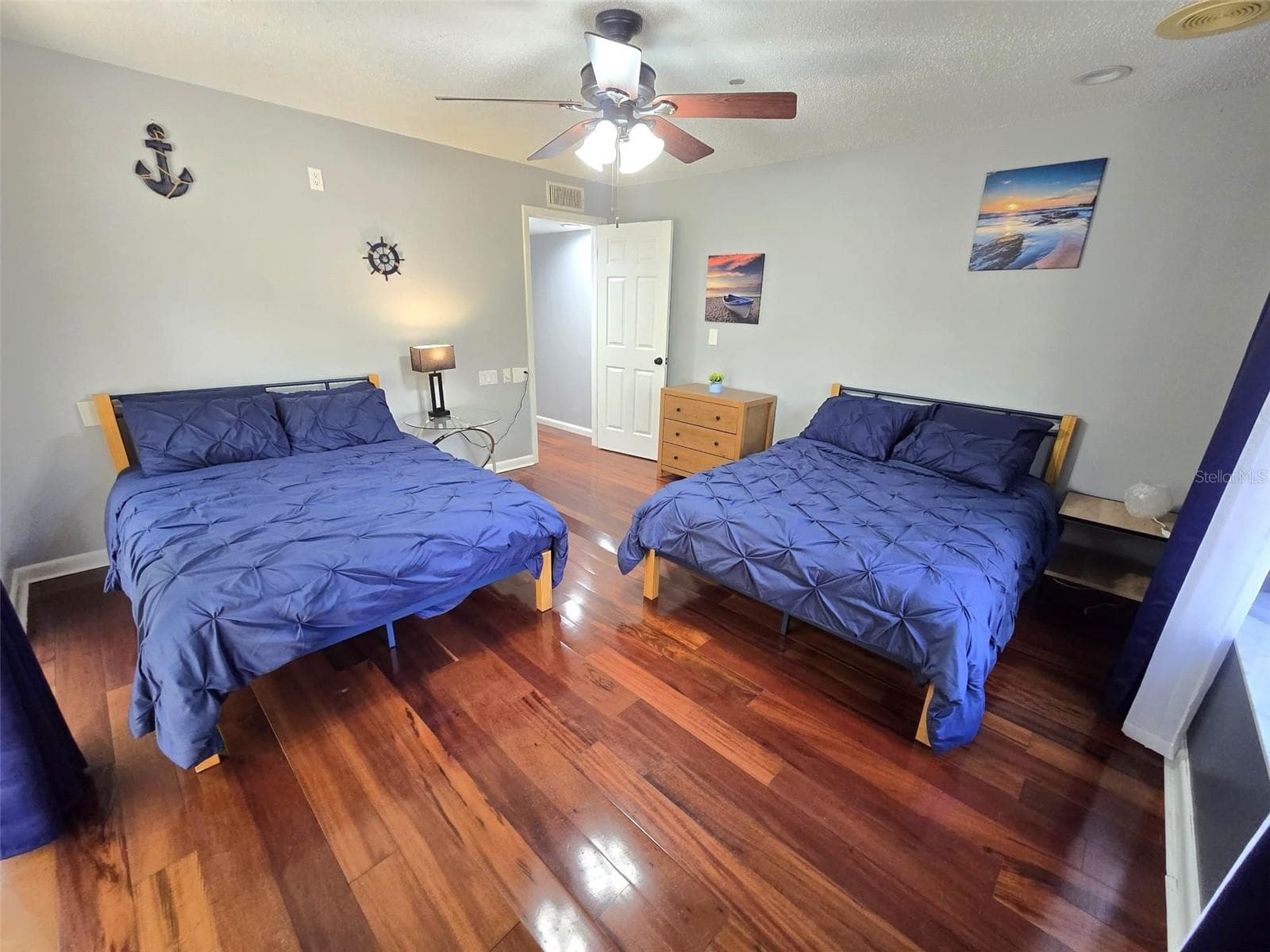 Single Family Residence at 111 OAK LEE DR, LUTZ, photo 25 of 32