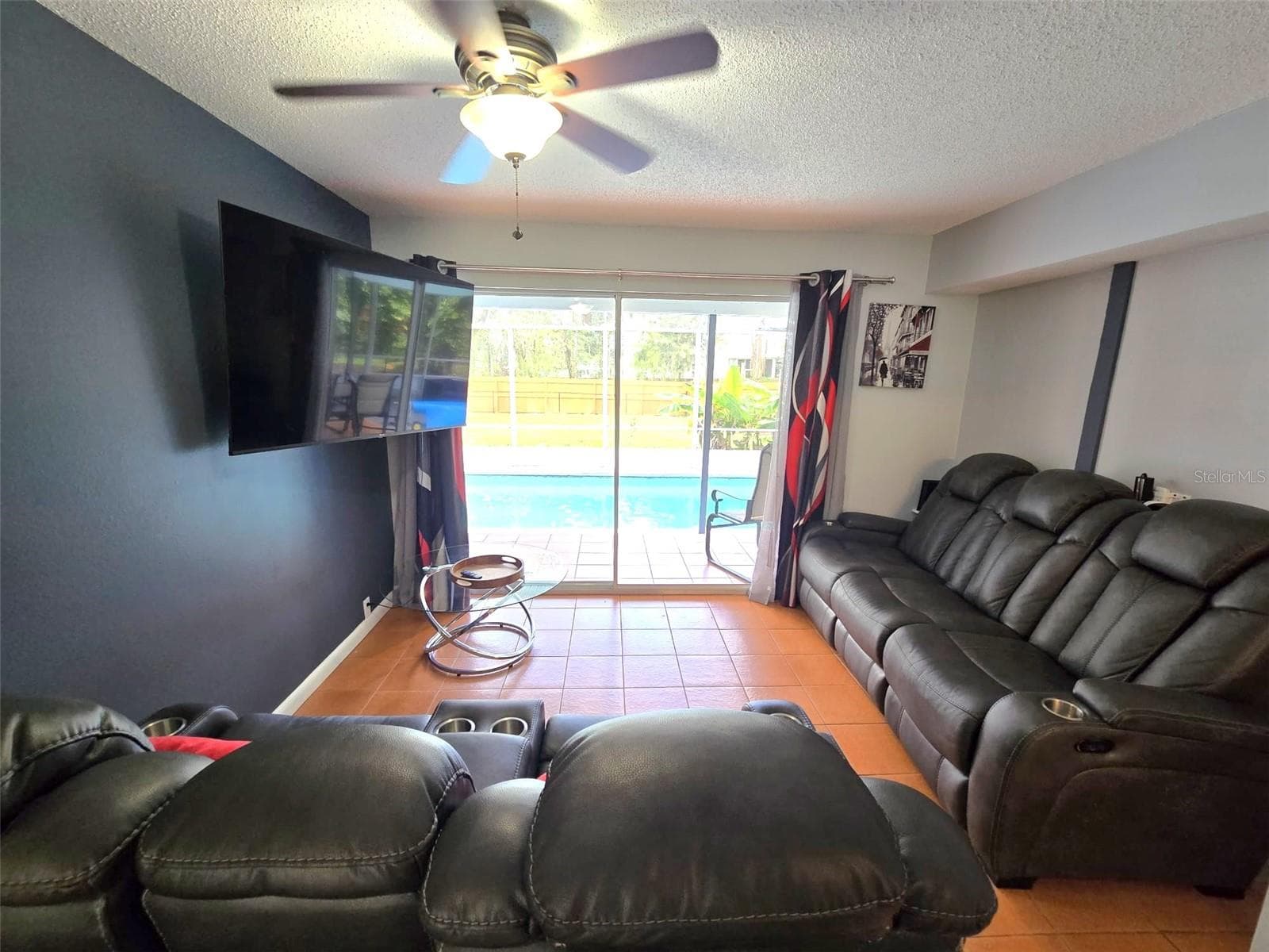 Single Family Residence at 111 OAK LEE DR, LUTZ, photo 28 of 32