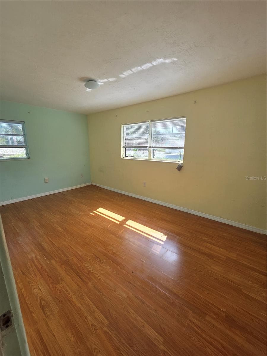 Single Family Residence at 350 N LEVIS AVE, TARPON SPRINGS, photo 24 of 47