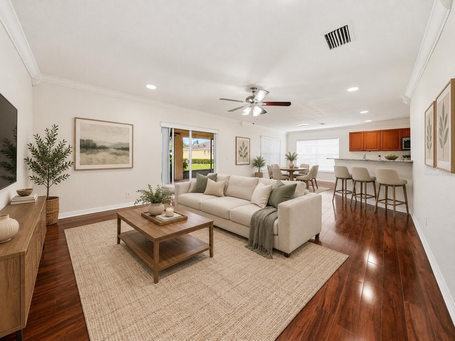 Virtually Staged - 11441 CRESTLAKE VILLAGE, RIVERVIEW
