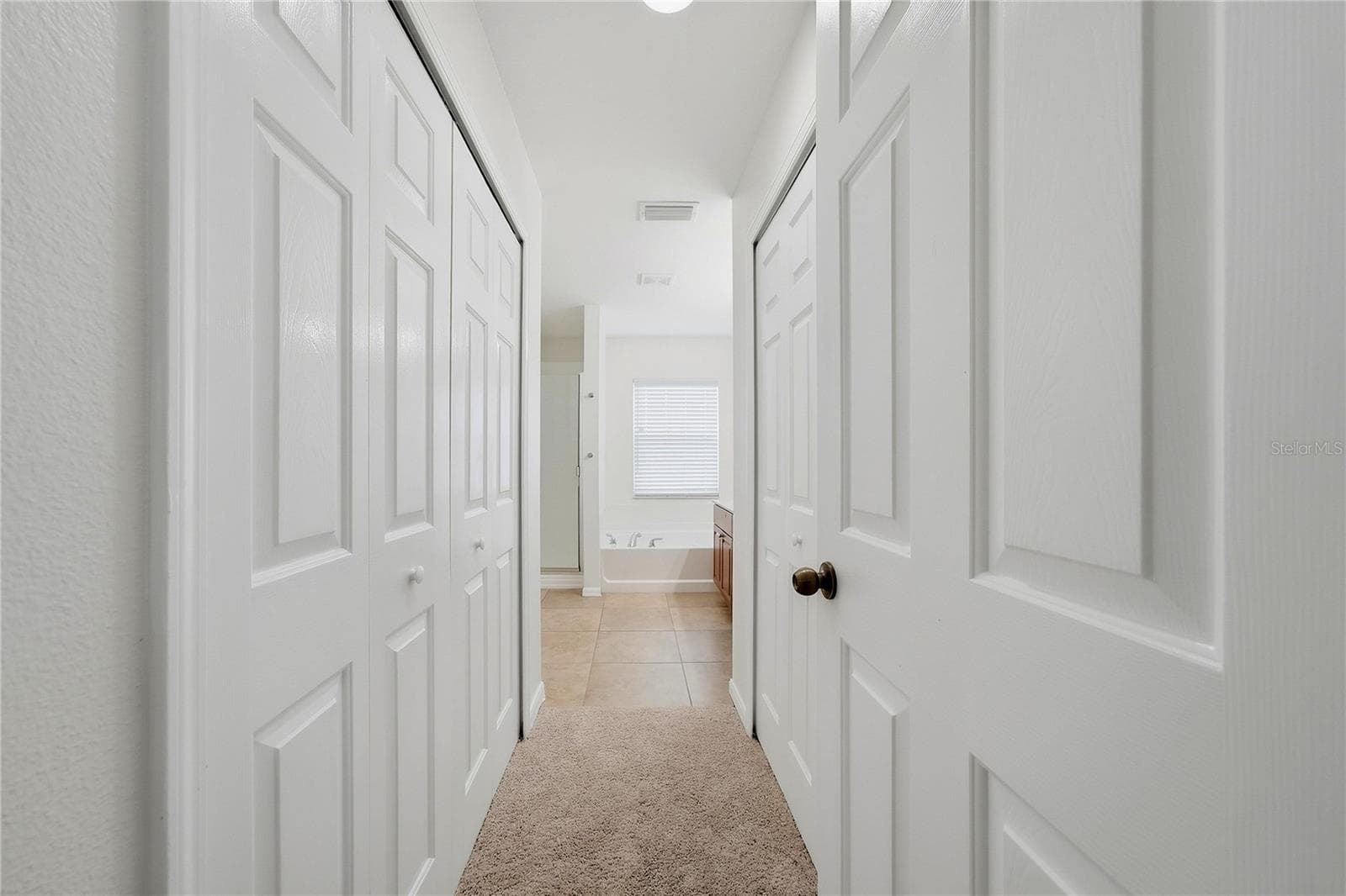 Single Family Residence at 11441 CRESTLAKE VILLAGE, RIVERVIEW, photo 23 of 32
