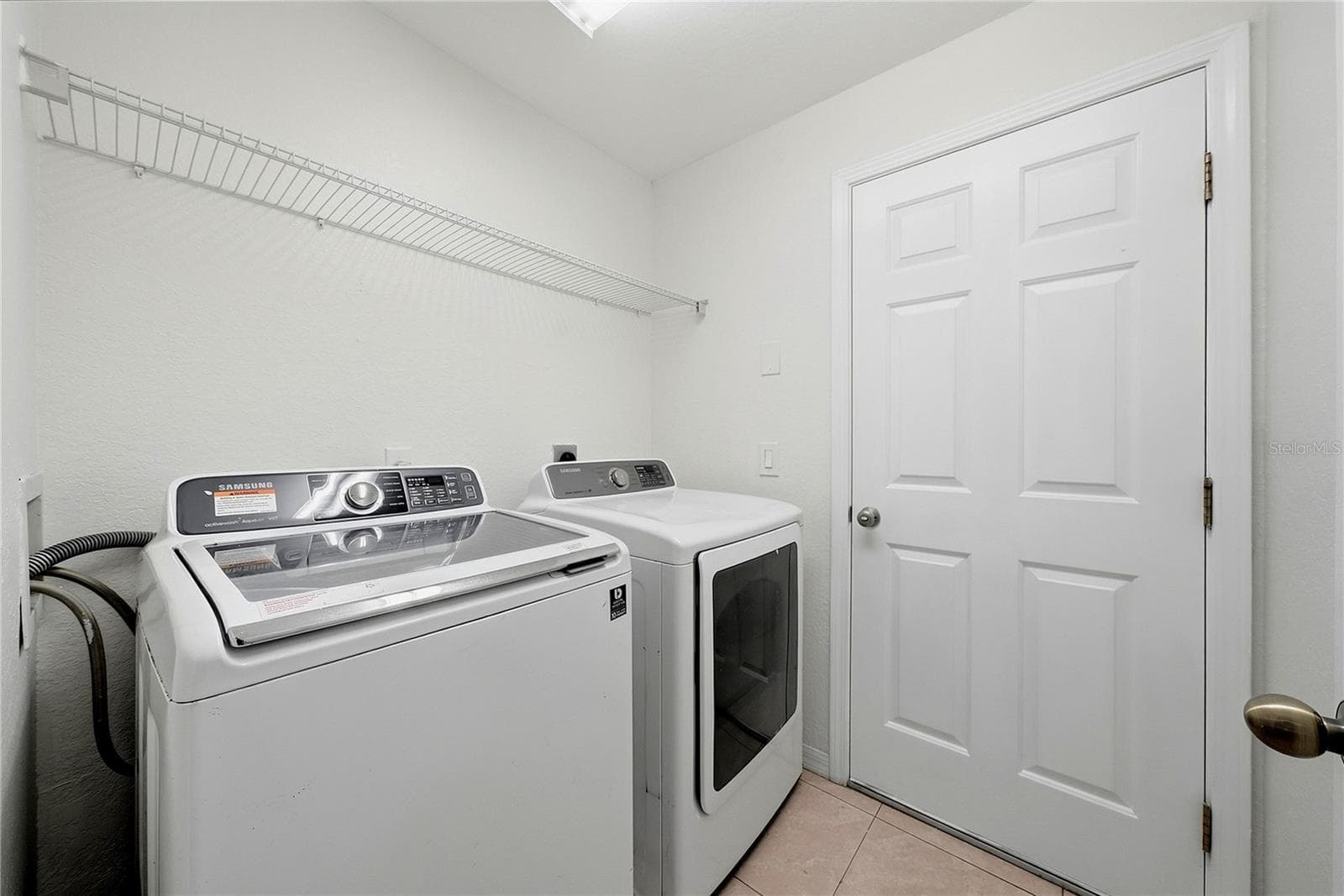 Single Family Residence at 11441 CRESTLAKE VILLAGE, RIVERVIEW, photo 25 of 32