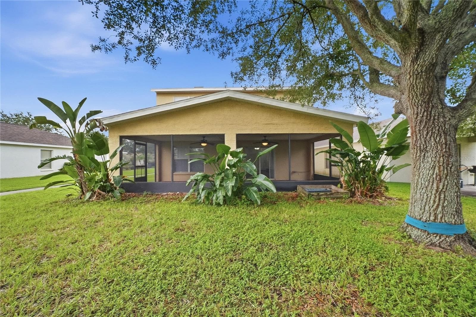 Single Family Residence at 11441 CRESTLAKE VILLAGE, RIVERVIEW, photo 31 of 32