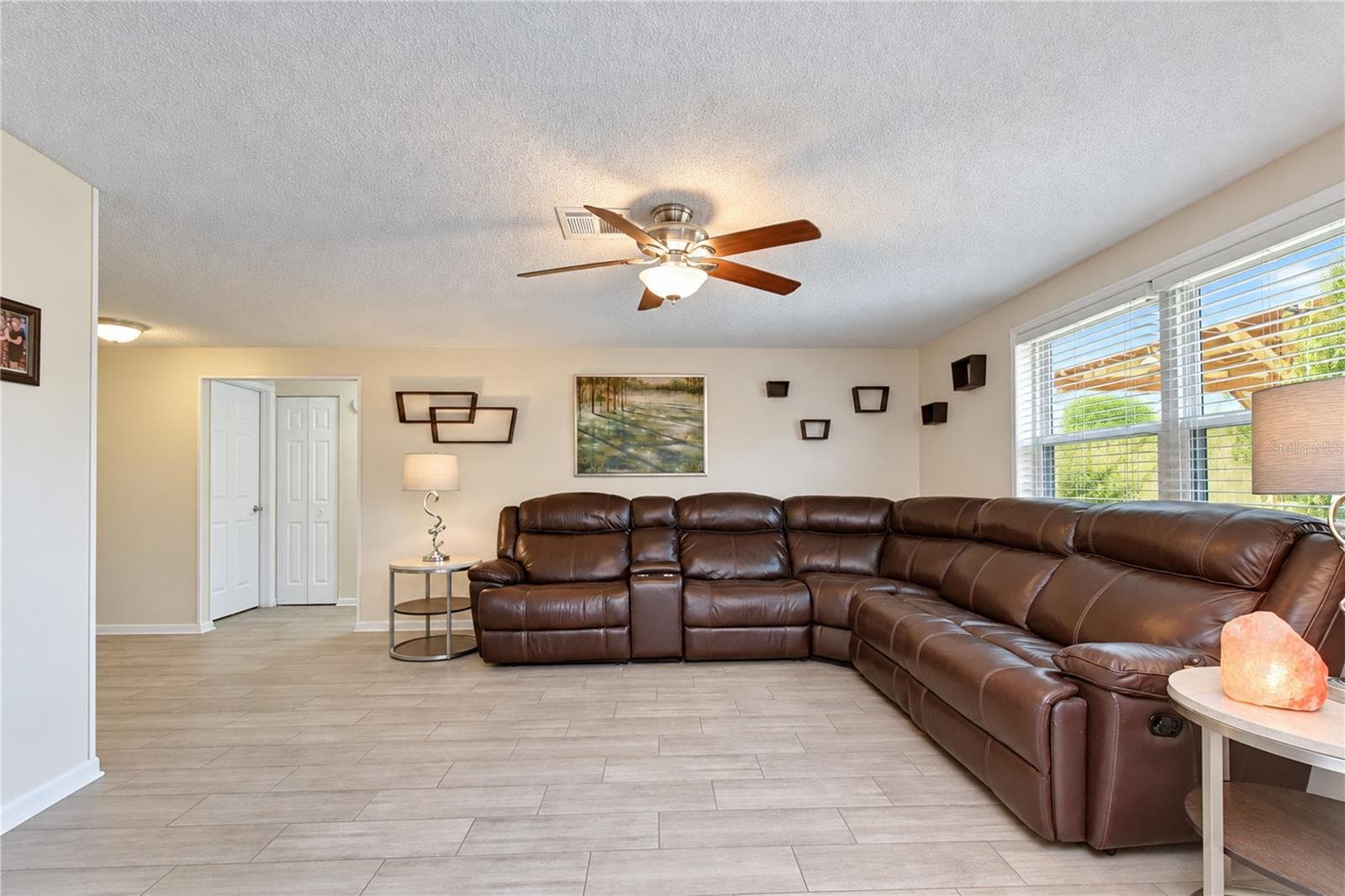 Single Family Residence at 12505 MONDRAGON DR, TAMPA, photo 30 of 47
