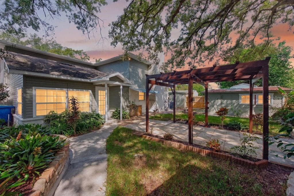 Single Family Residence at 11005 N 27TH ST, TAMPA, photo 69 of 69