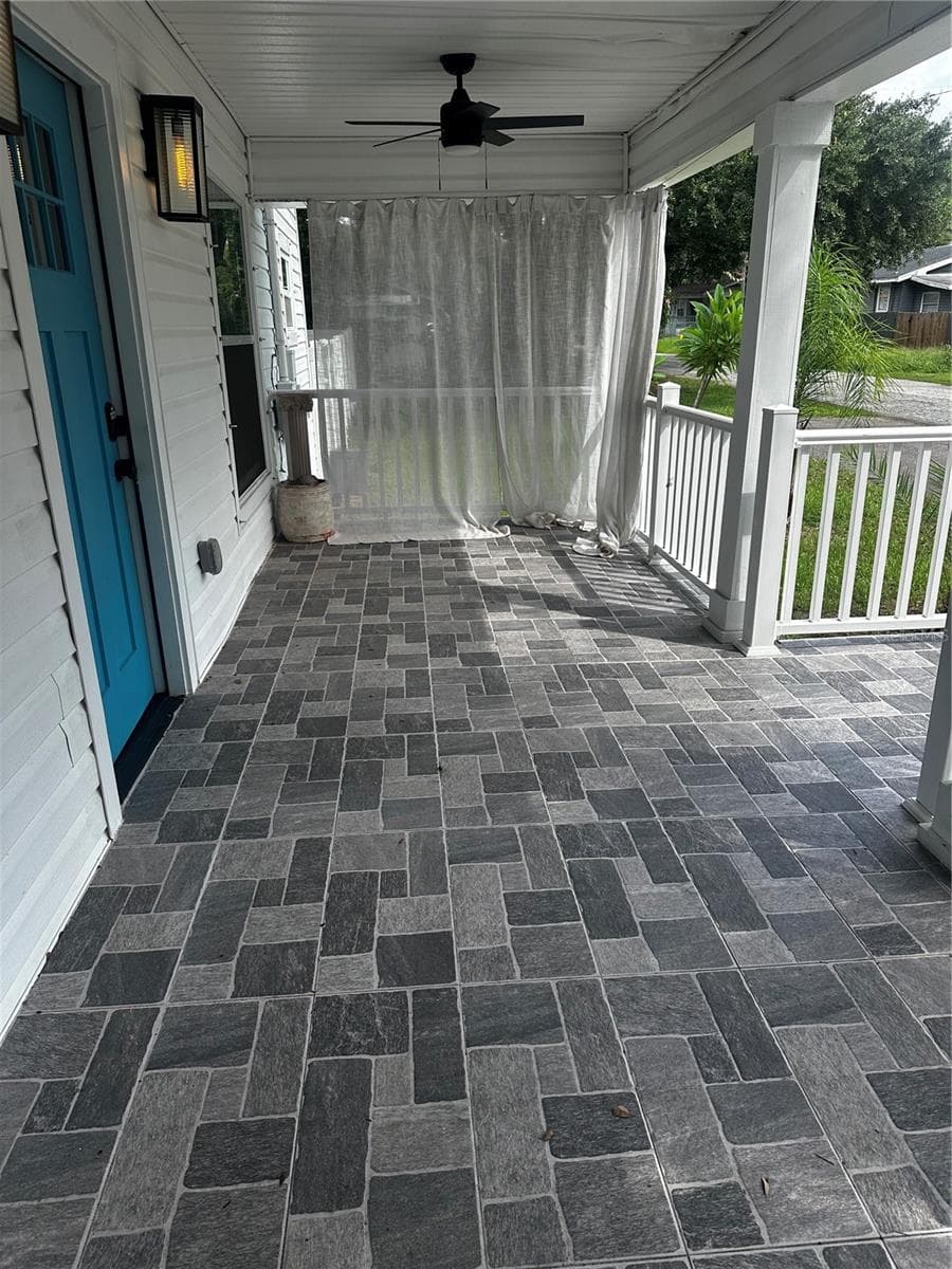front porch - 3902 N SUWANEE AVE, TAMPA