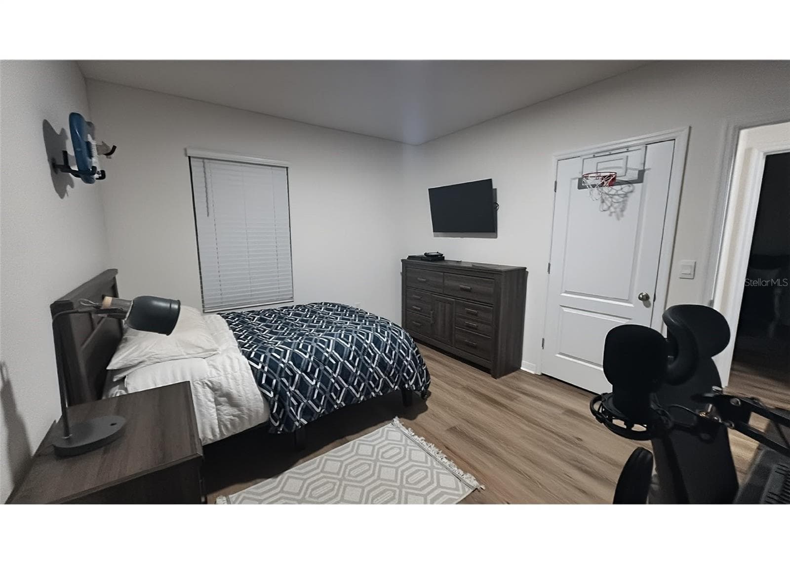 ROOM 1 - 1639 WAYLON RIDGE DR, ZELLWOOD