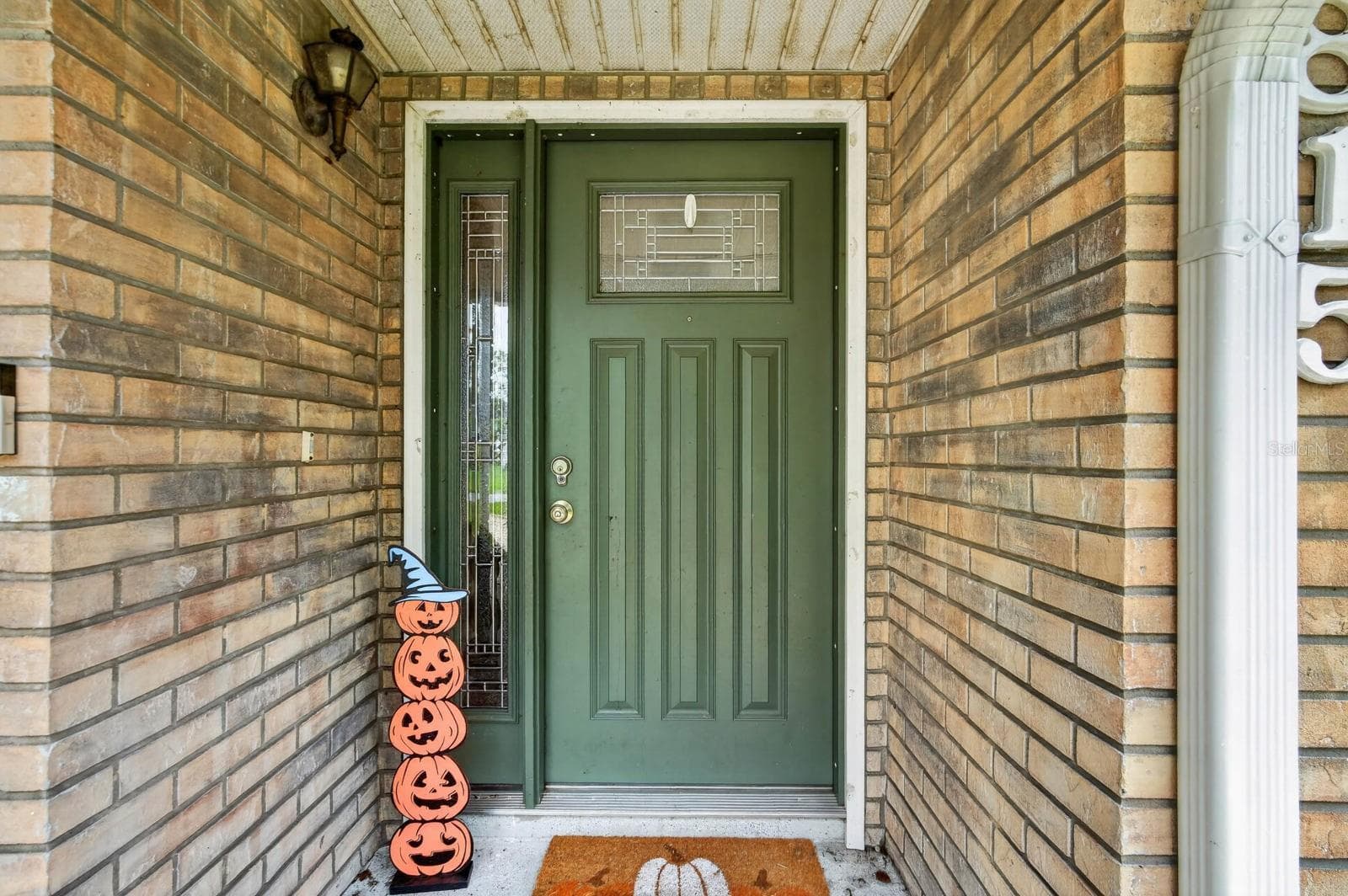 Single Family Residence at 2815 ORANGE TREE, EDGEWATER, photo 2 of 22