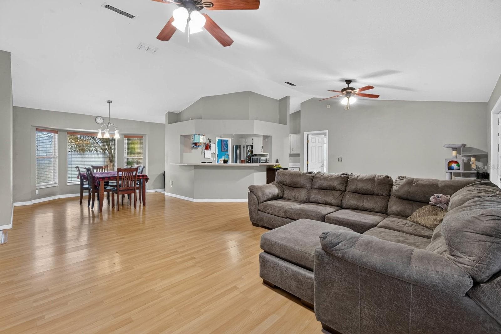Single Family Residence at 2815 ORANGE TREE, EDGEWATER, photo 3 of 22