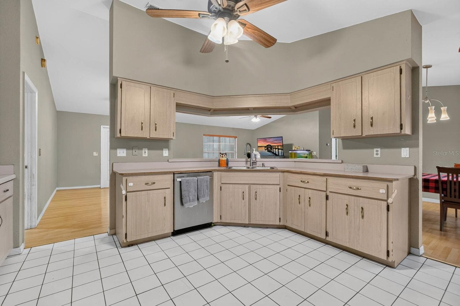 Single Family Residence at 2815 ORANGE TREE, EDGEWATER, photo 8 of 22