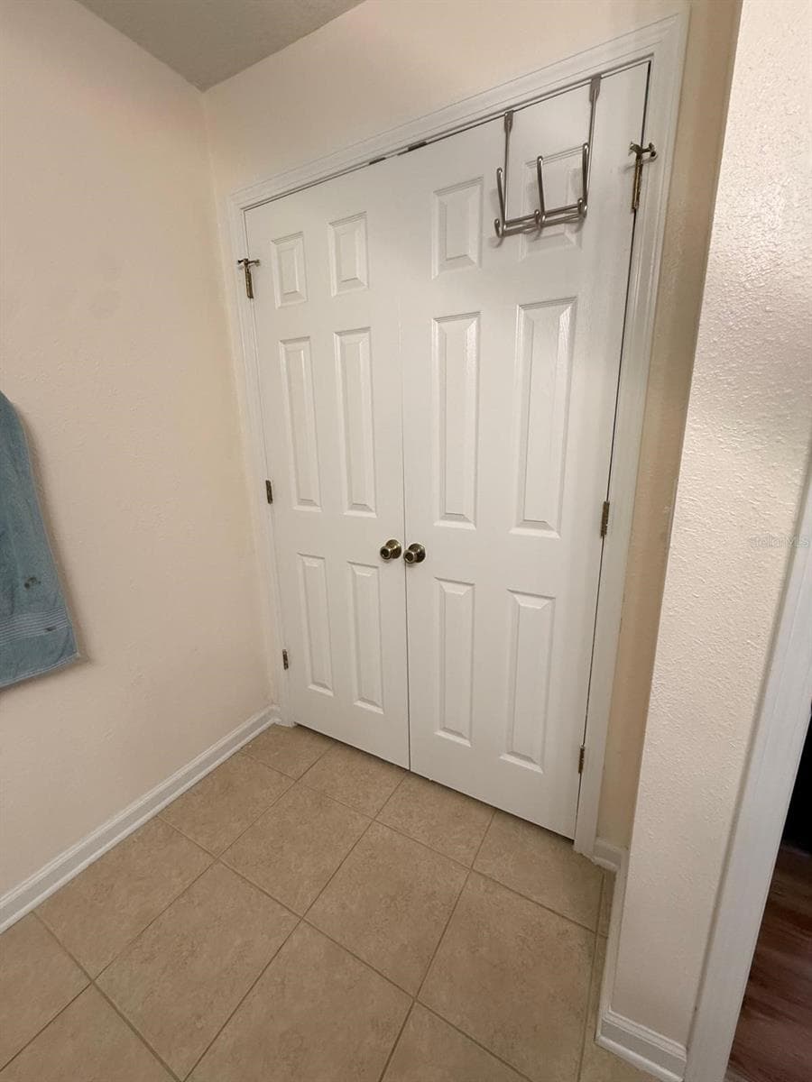Townhouse at 5922 BRICE CT, JACKSONVILLE, photo 24 of 29