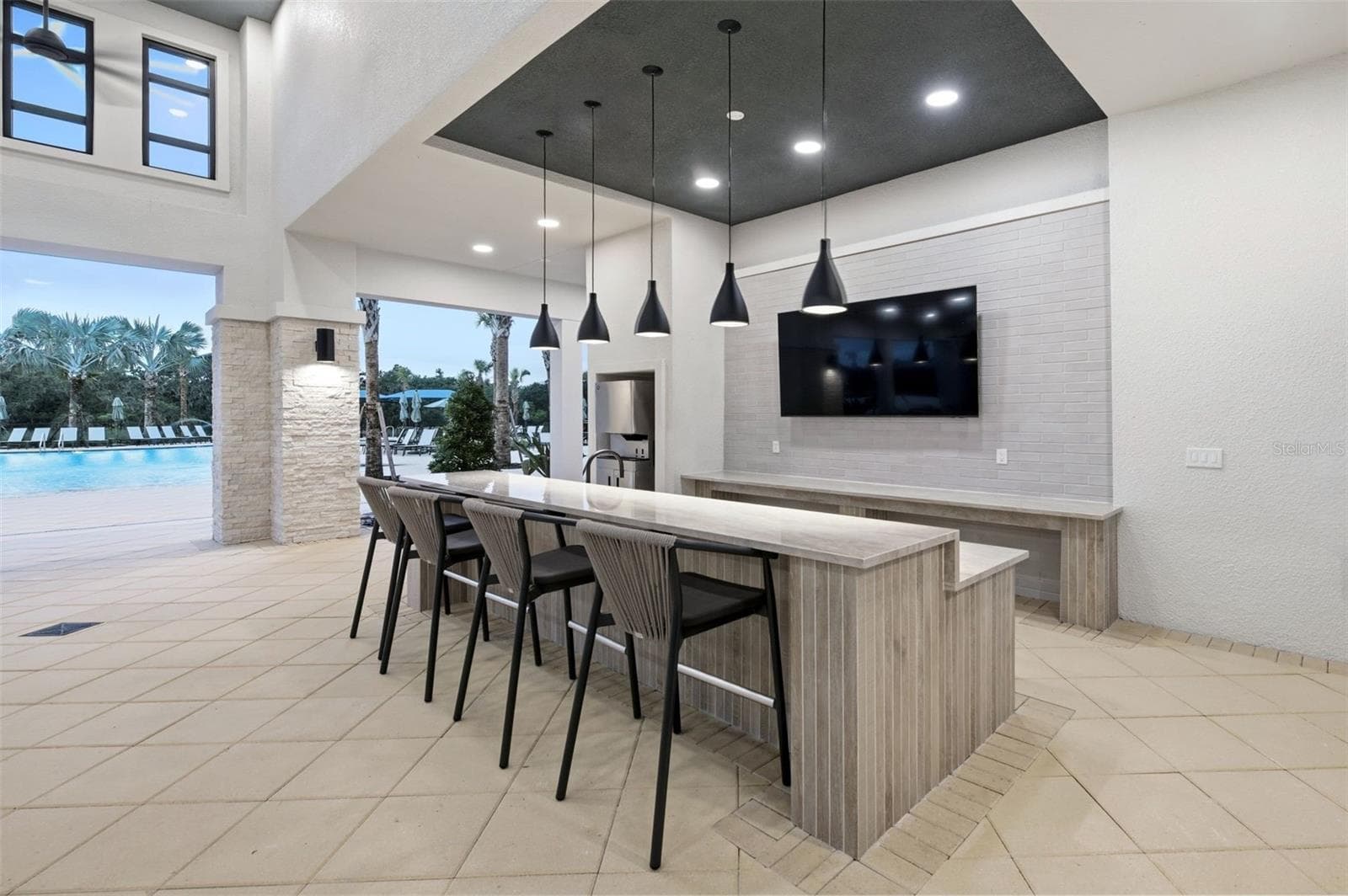 Clubhouse Gathering Space - 9813 AUTUMN RIDGE AVE, RIVERVIEW