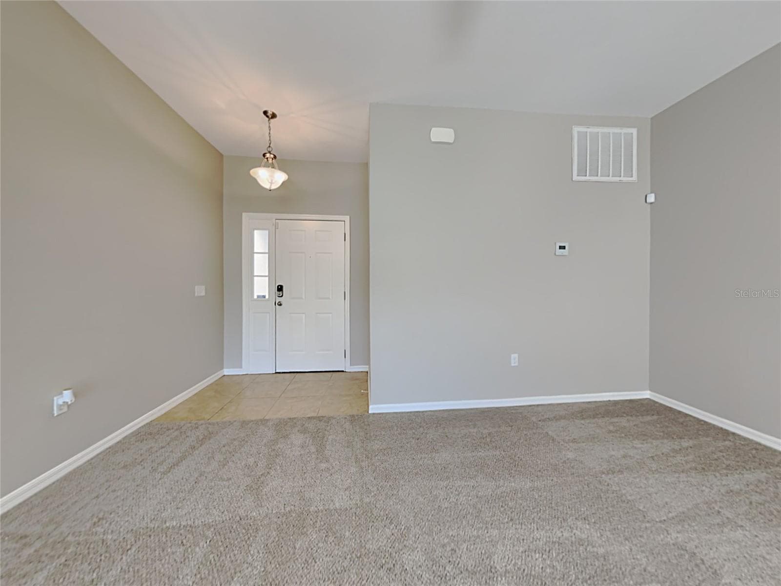Single Family Residence at WIMAUMA, photo 2 of 15
