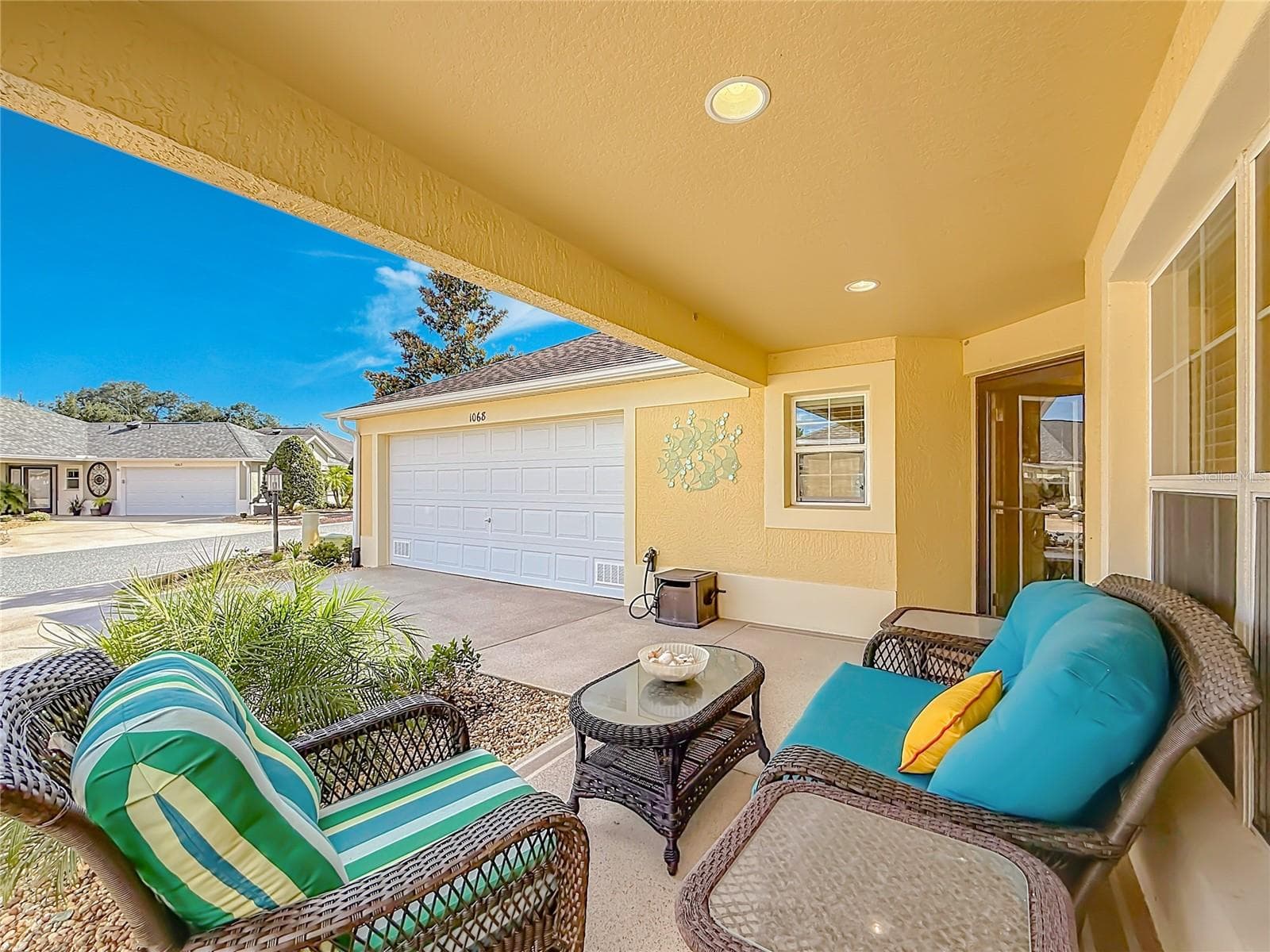 Villa at 1068 BECKER AVE, THE VILLAGES, photo 7 of 53