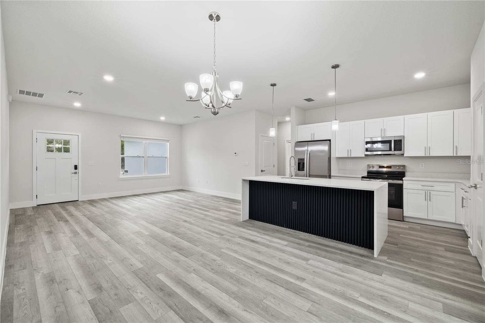 Single Family Residence at 3900 SW 133RD LOOP, OCALA, photo 6 of 35