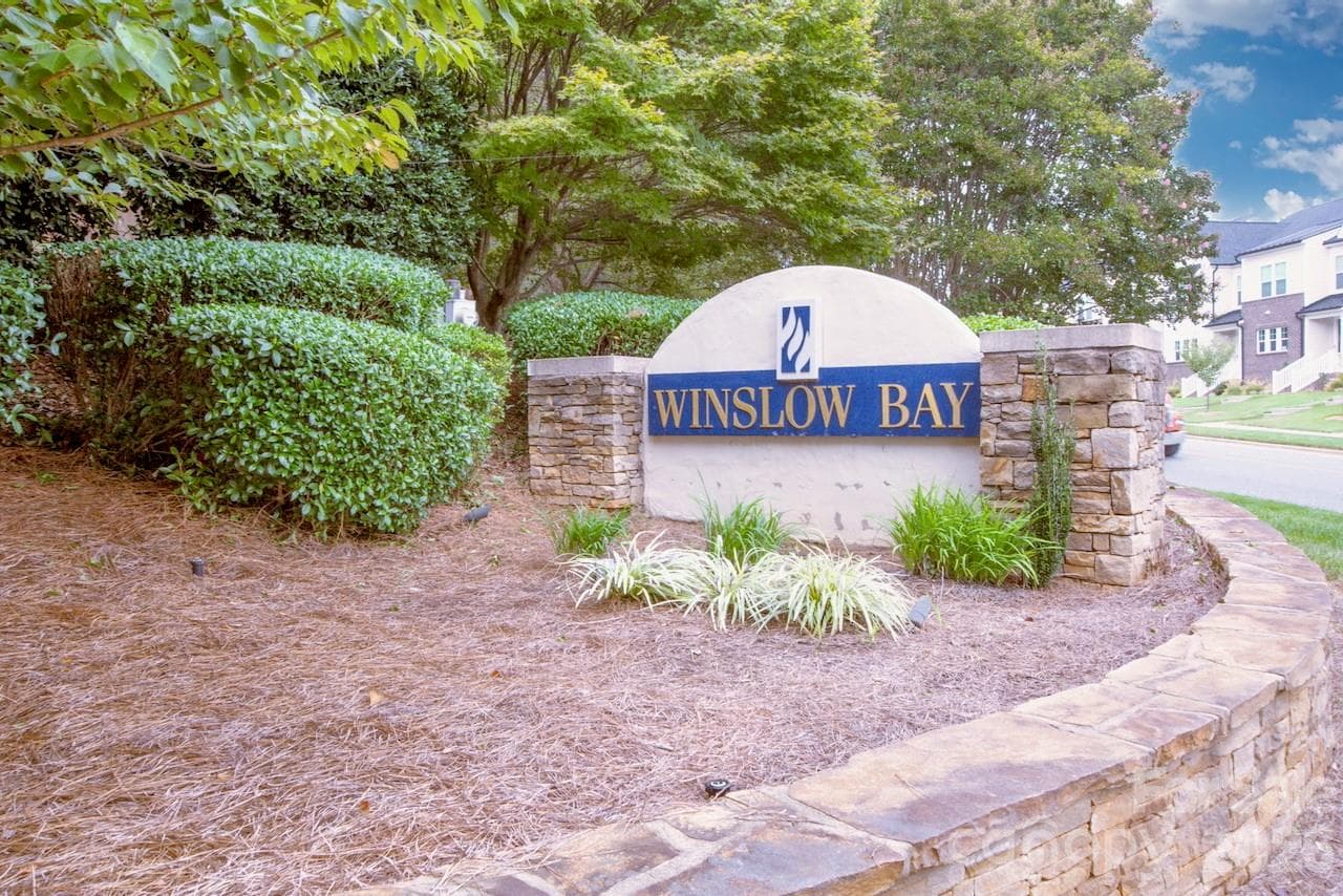 Winslow bay welcome - 111 Comata Road, Mooresville