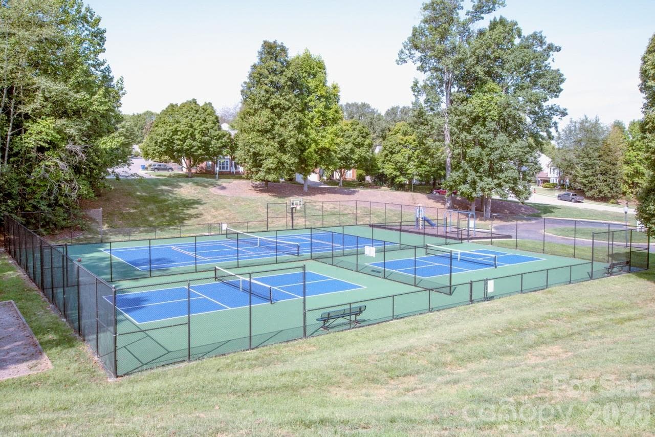 Winslow Bay Sport courts - 111 Comata Road, Mooresville