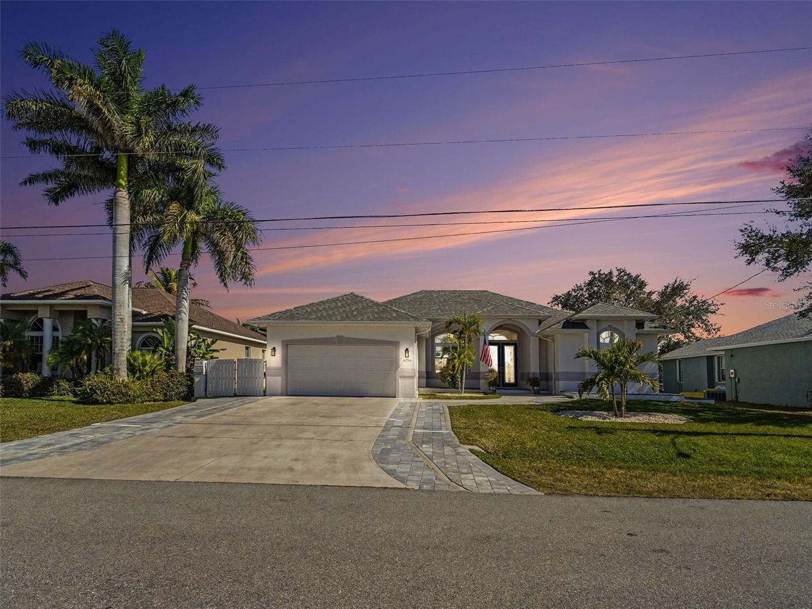 4256 BEACH VIEW CT