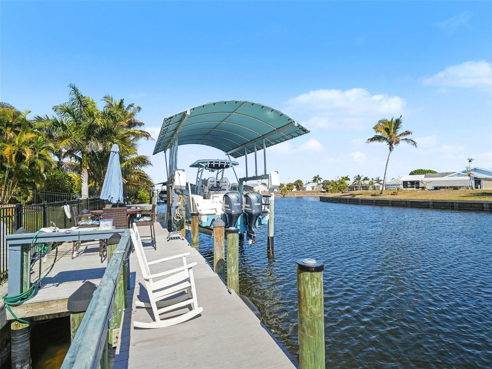 Single Family Residence at 4256 BEACH VIEW CT, PORT CHARLOTTE, photo 30 of 37