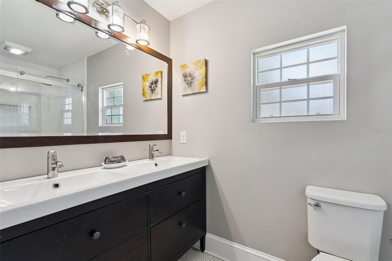Primary Bathroom - 325 W NEWELL ST, WINTER GARDEN