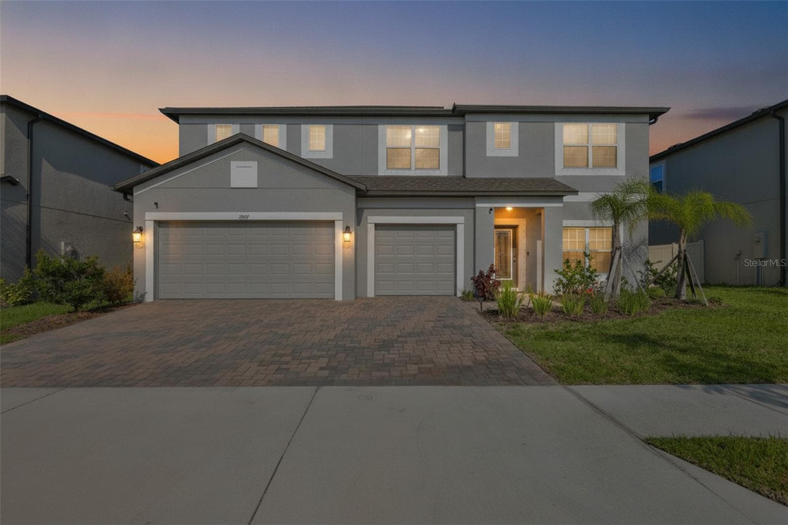2927 MARINE GRASS DR