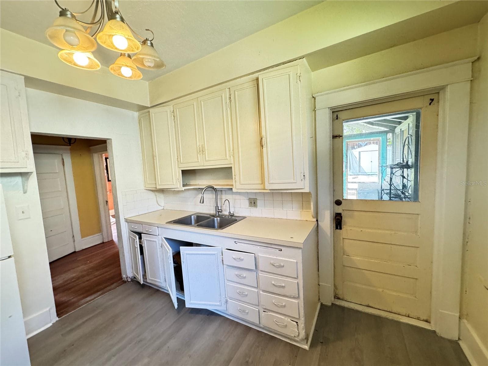 Single Family Residence at 1434 SE SILVER SPRINGS PL, OCALA, photo 5 of 14