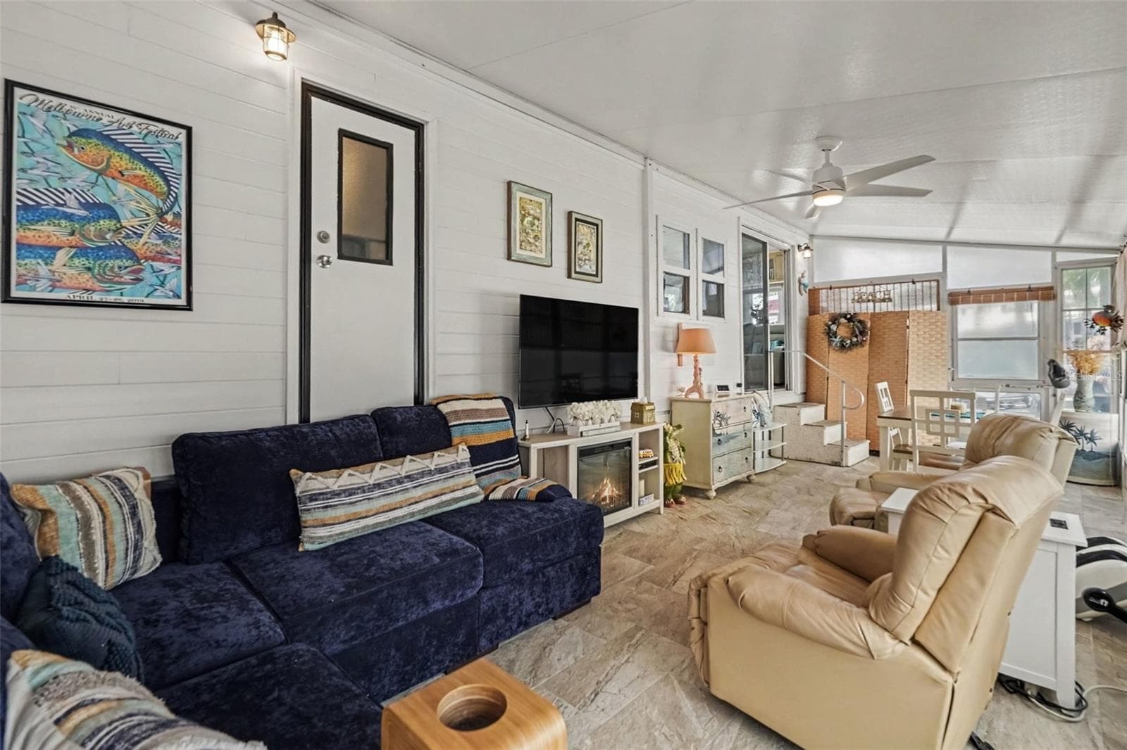 Manufactured Home at 616 PIER LN, MELBOURNE BEACH, photo 8 of 29
