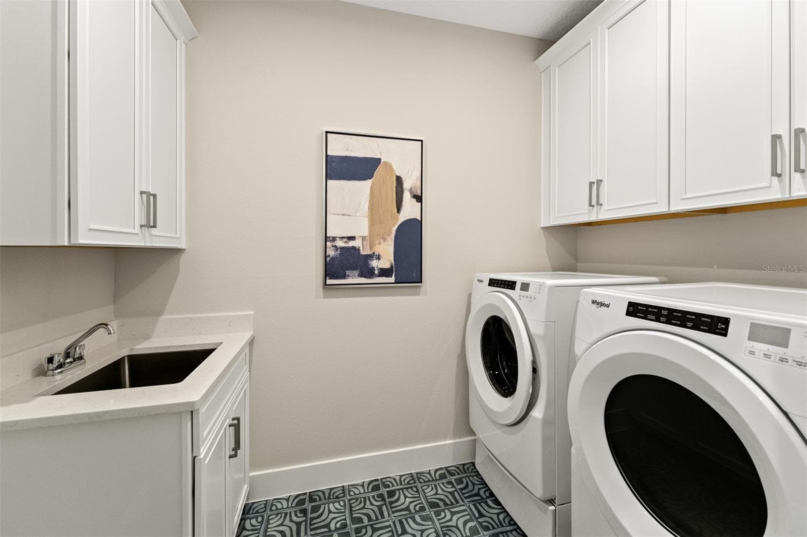 Rainwood Pinnacle Model Laundry Room - 370 FREE RANGE DR, GROVELAND