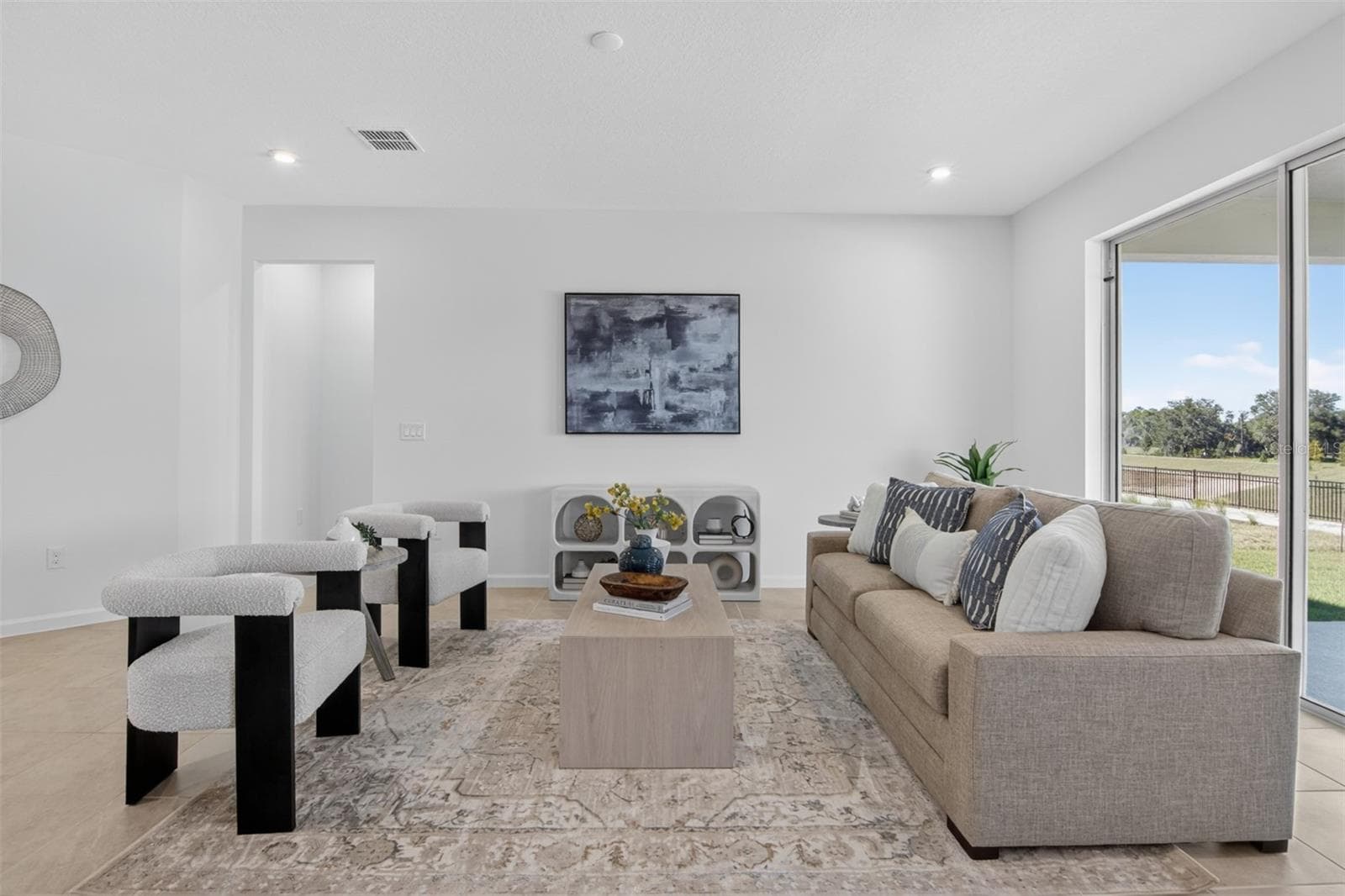 Cascades Great Room - 209 LONG WAVE WAY, GROVELAND