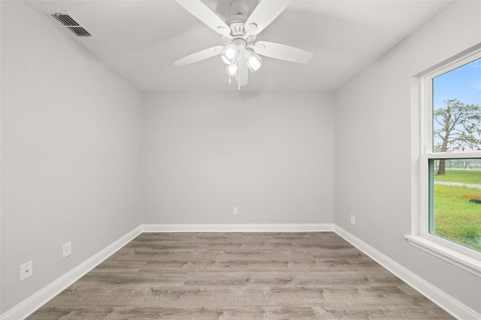 Single Family Residence at 6025 CYPRESS TER, SEBRING, photo 35 of 46