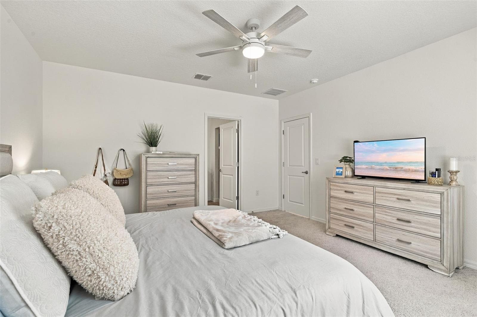 Single Family Residence at 1656 ANDOVER RIDGE DR, DELAND, photo 19 of 39