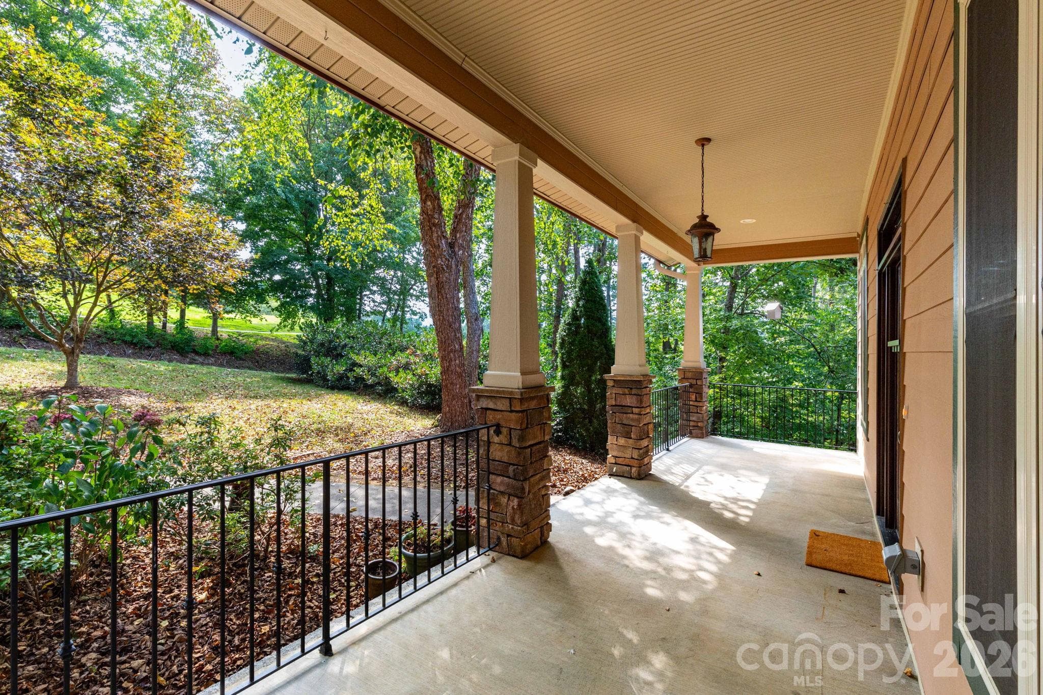 Front Porch - 5 Meadowbrook Lane, Weaverville