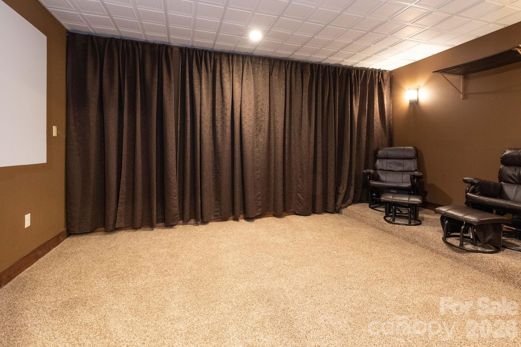 Media Room - 5 Meadowbrook Lane, Weaverville