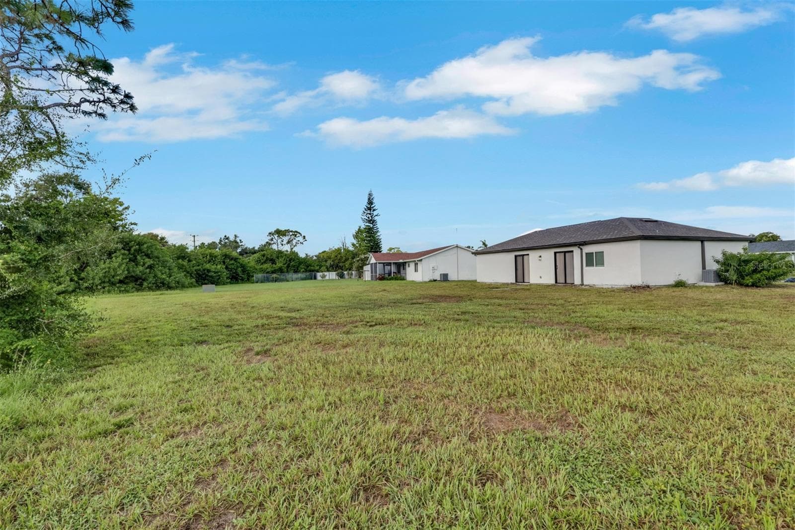 Single Family Residence at 6121 MYRTLEWOOD RD, NORTH PORT, photo 25 of 28