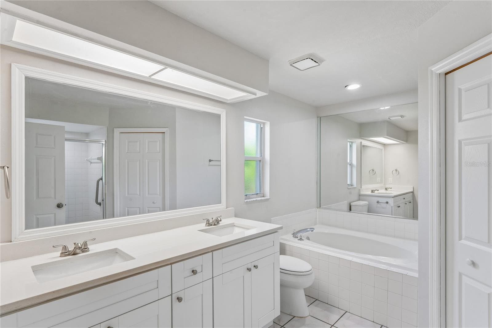 Single Family Residence at 652 SAND RIDGE DR, VALRICO, photo 13 of 25