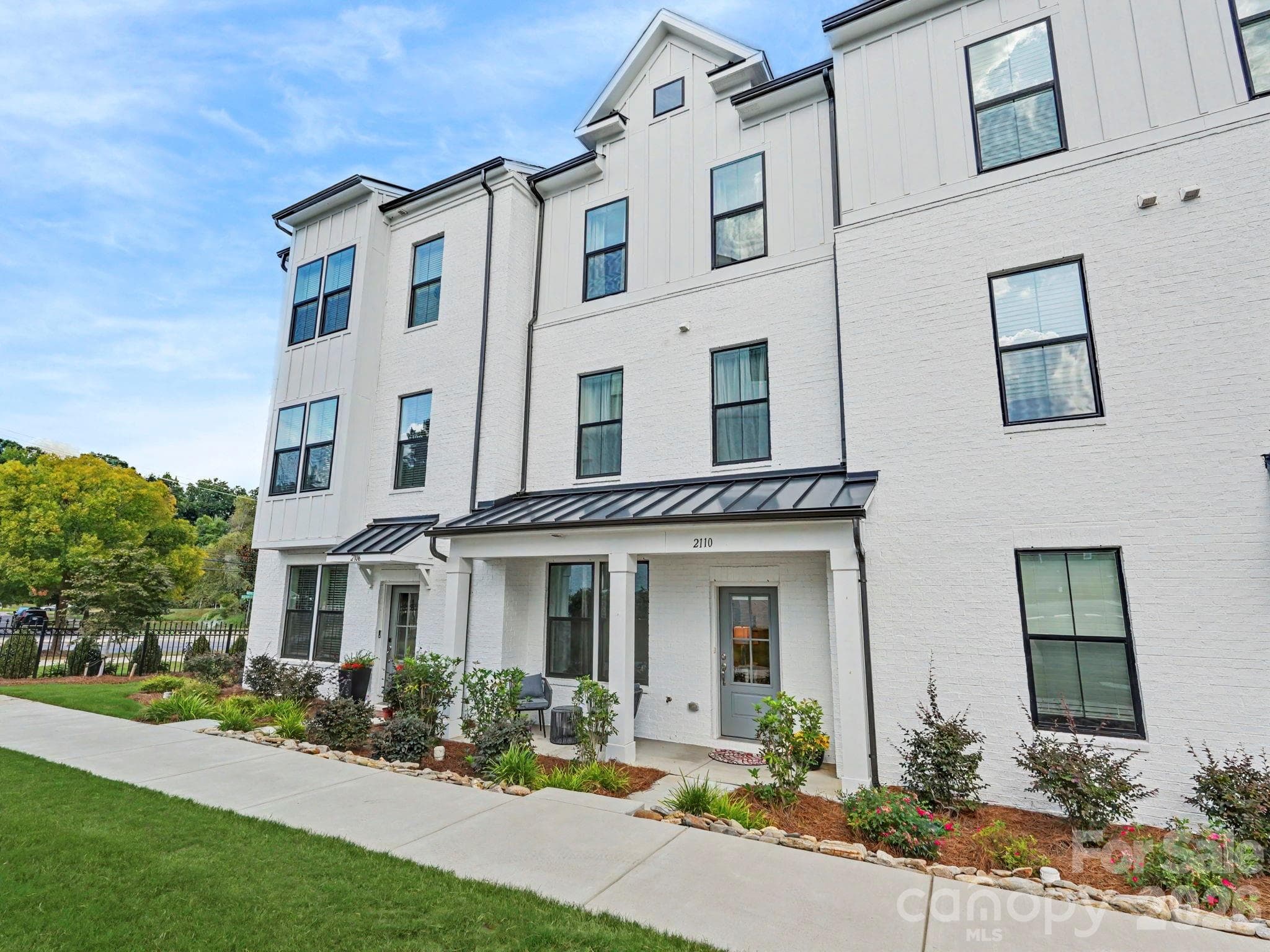2110 Magnolia Blossom Way