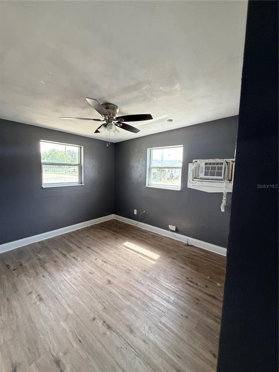Single Family Residence at 3400 SUNSET DR W, WINTER HAVEN, photo 13 of 18