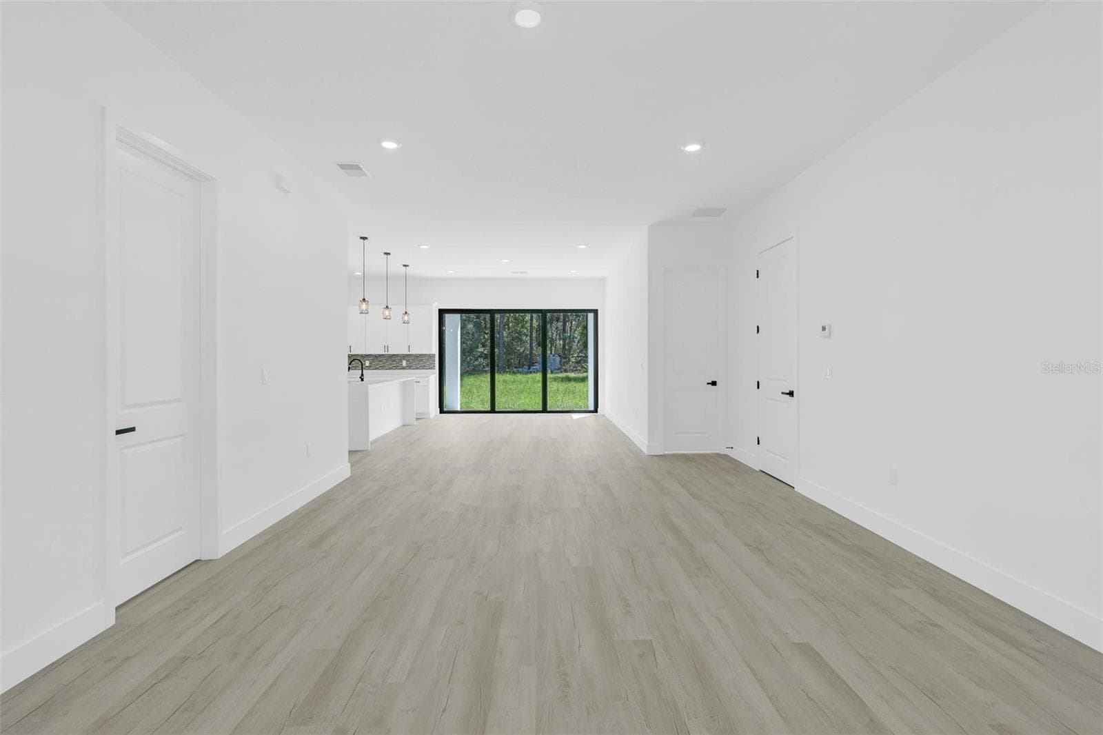 dining room - 15085 SW 50TH AVENUE RD, OCALA