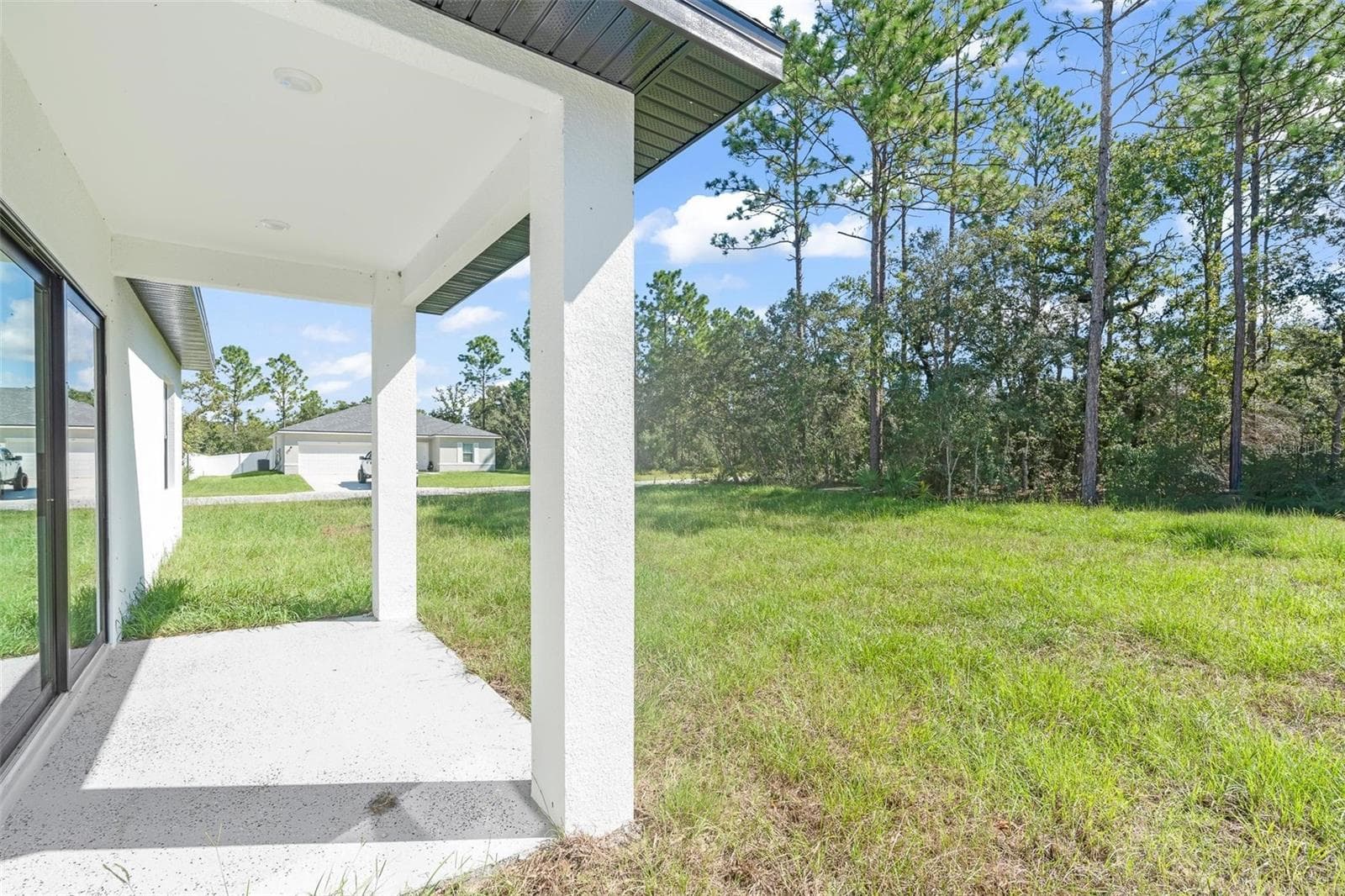lanai - 15085 SW 50TH AVENUE RD, OCALA
