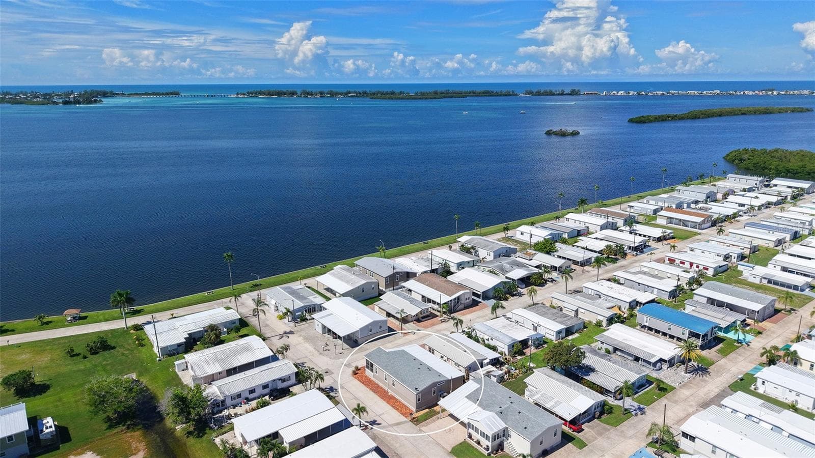Manufactured Home at 10315 CORTEZ RD W #2F, BRADENTON, photo 45 of 71