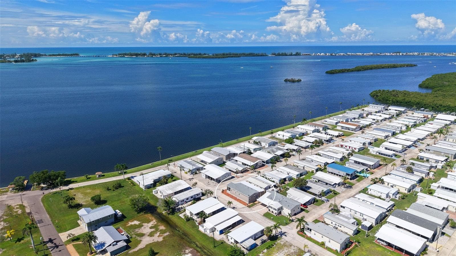 Manufactured Home at 10315 CORTEZ RD W #2F, BRADENTON, photo 46 of 71