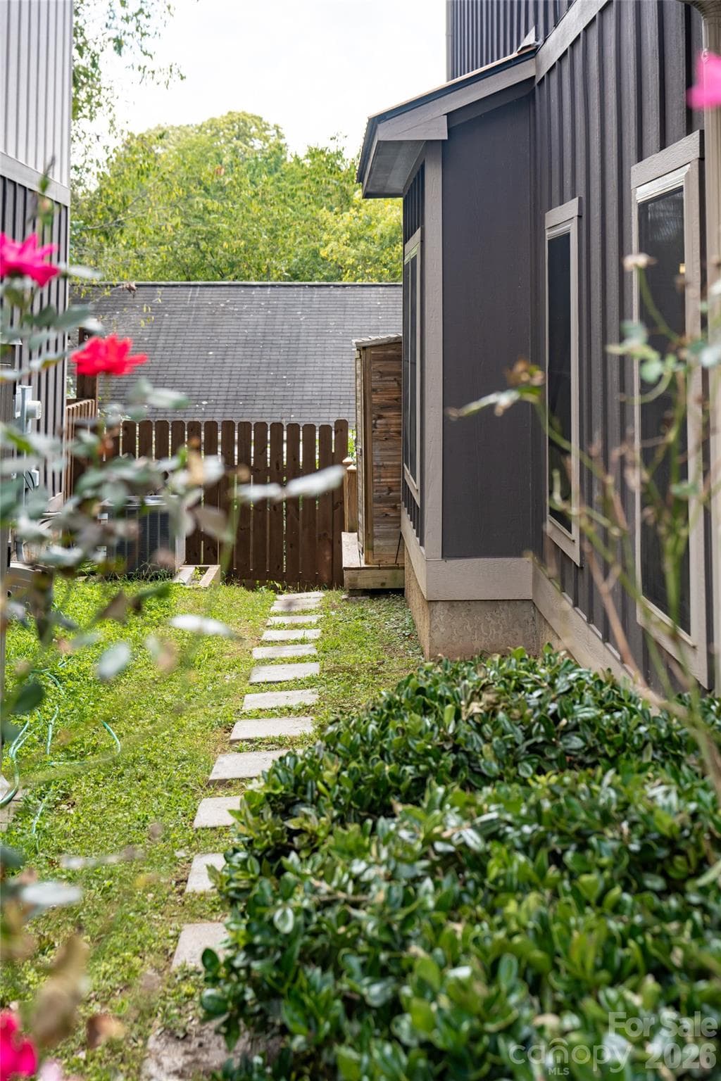 Single Family Residence at 43 Burk Street, Asheville, photo 25 of 29