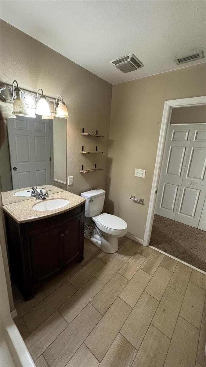 Single Family Residence at 16165 REDINGTON ST, BROOKSVILLE, photo 8 of 30
