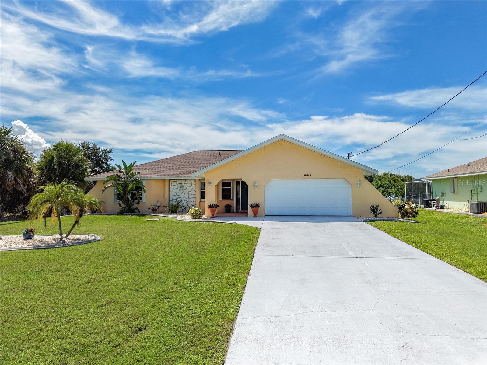 Large Driveway - 18473 OHARA DR, PORT CHARLOTTE