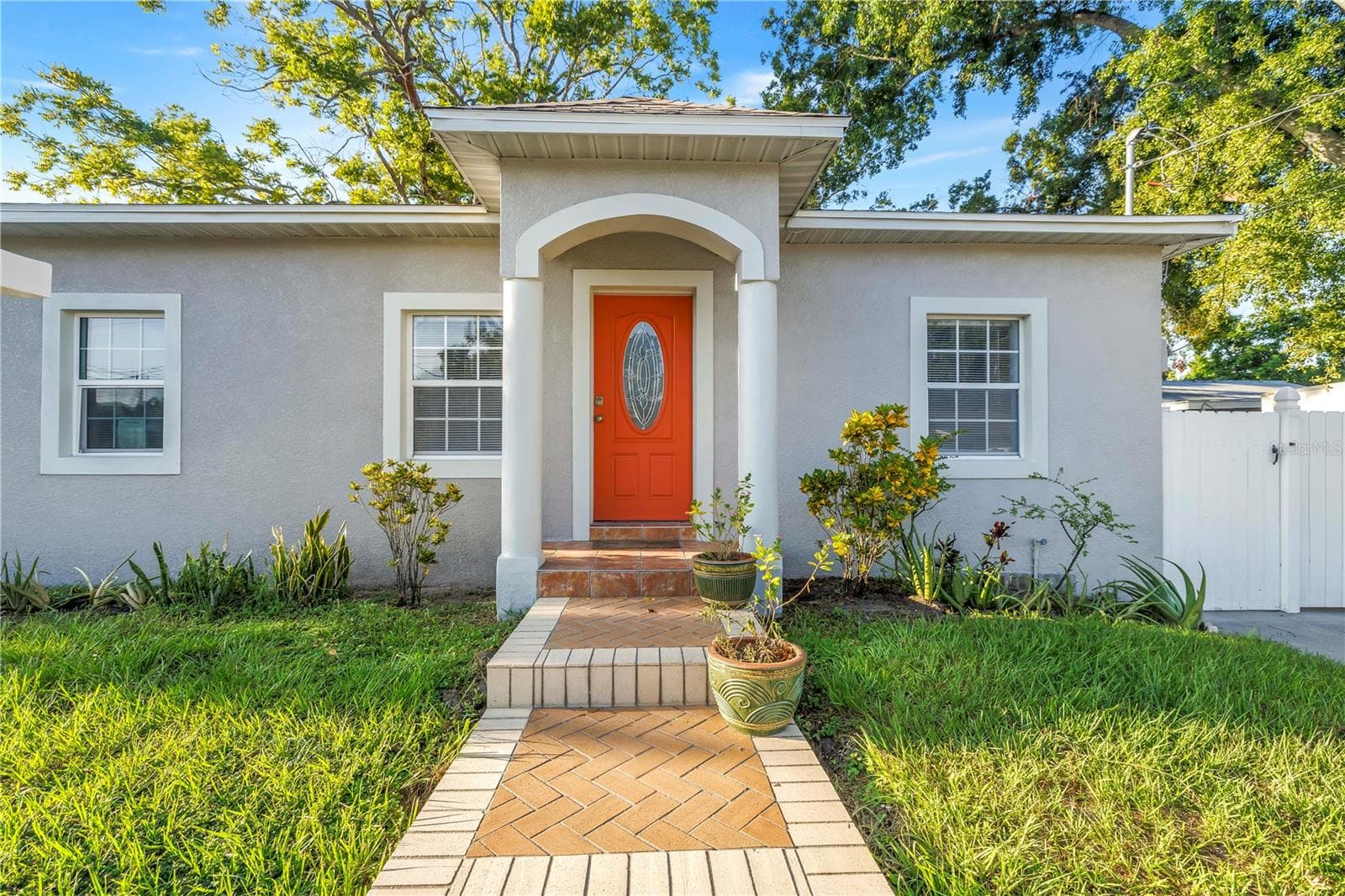 Single Family Residence at 2906 W MAIN ST, TAMPA, photo 2 of 40