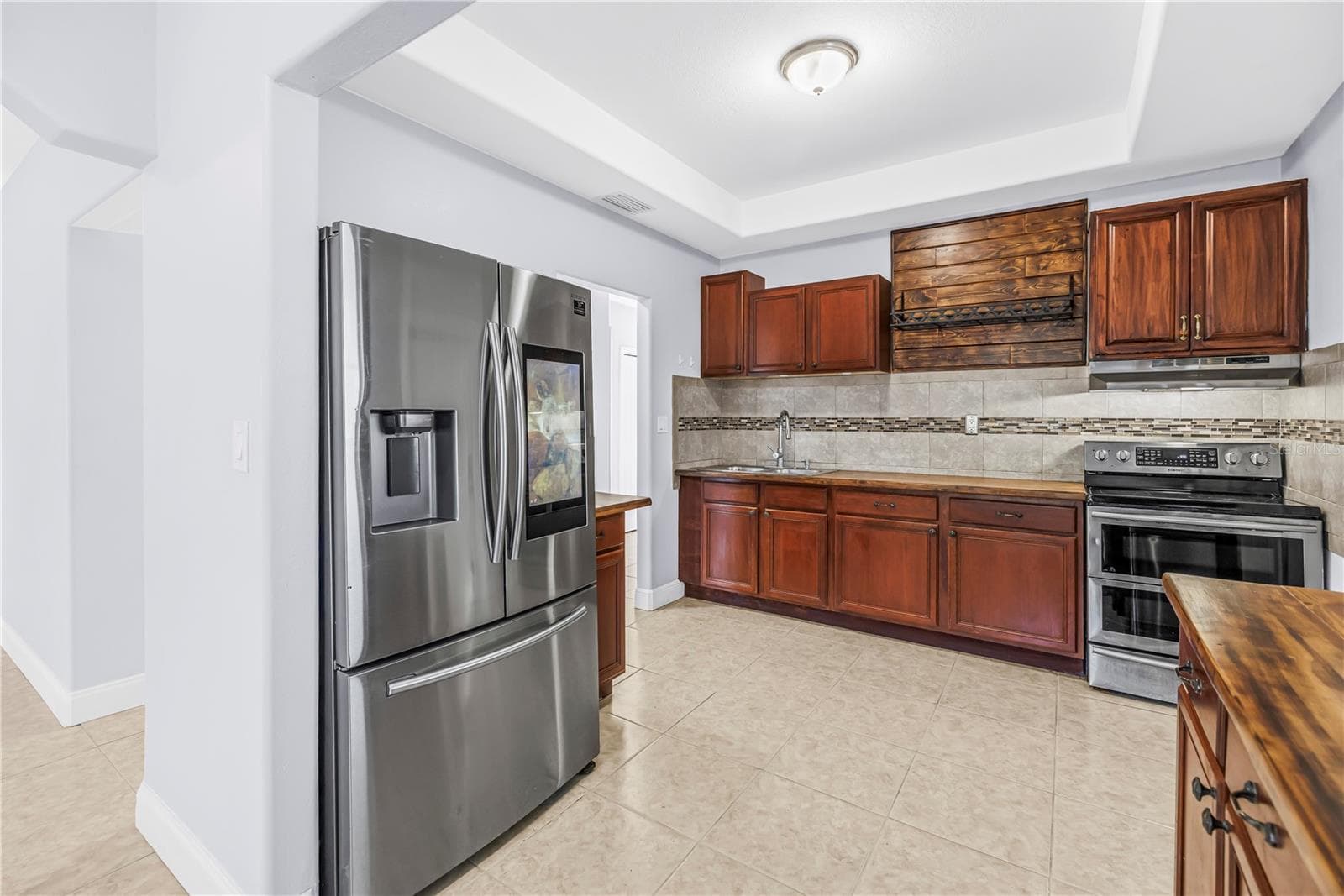 Single Family Residence at 2906 W MAIN ST, TAMPA, photo 14 of 40
